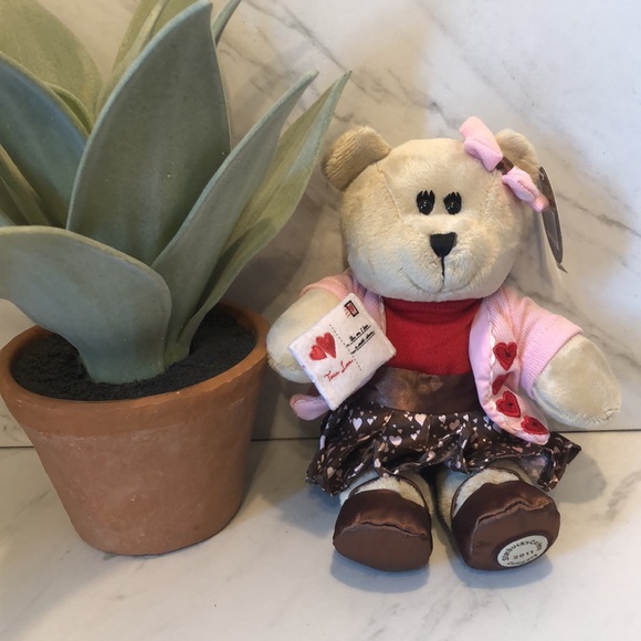STARBUCKS 2011 BEAR Plush Girl Valentines Heart BEARISTA Valentines Holiday Bear - Picture 2 of 10